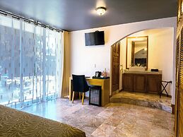 Santo Refugio Heritage Hotel