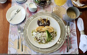 Santo Refugio Heritage Hotel