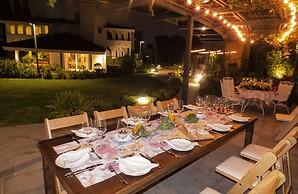 Santo Refugio Heritage Hotel