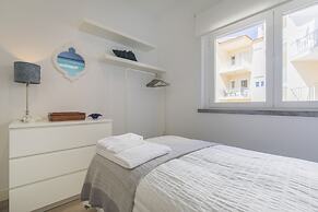 Cozy Seaview Apartment