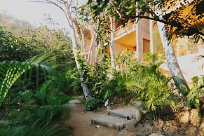 Monte Uzulu Boutique Hotel