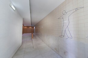 Family Wonder Two Bedroom Garage