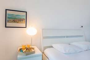 Family Wonder Two Bedroom Garage