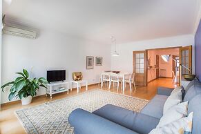 Family Wonder Two Bedroom Garage