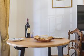 Rustic Seaview Apartment in Cascais