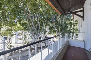 Rustic Seaview Apartment in Cascais