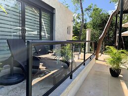 Xaha Villas Suites & Golf Resort