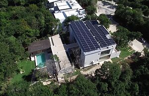 Xaha Villas Suites & Golf Resort