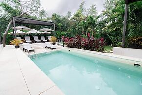 Xaha Villas Suites & Golf Resort