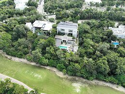 Xaha Villas Suites & Golf Resort