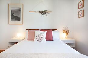 Short Lane Apartments by Urban Rest