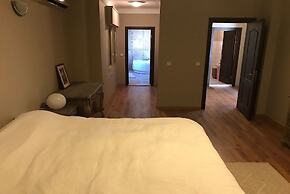 BO048 by Villaofsummer