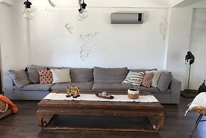 BO047 by Villaofsummer