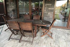 BO047 by Villaofsummer