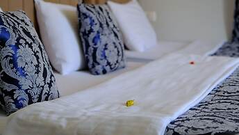 The Cotton House Hotel