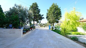 The Cotton House Hotel