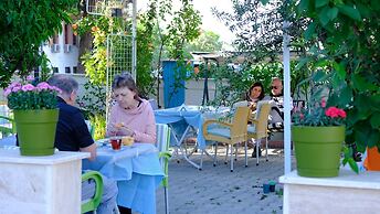 The Cotton House Hotel