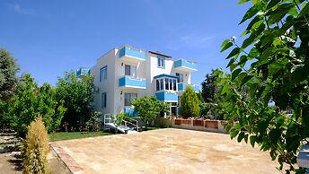 The Cotton House Hotel