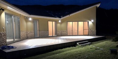 Resort villa miko