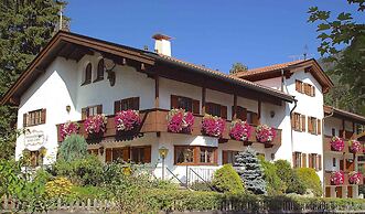 Hotel Hubertus Schliersee
