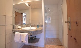 Hotel Hubertus Schliersee