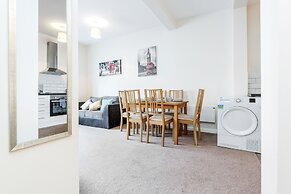 Manor Lodge Apartments