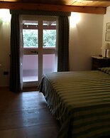 La Tinaia Country House