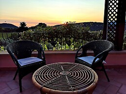 La Tinaia Country House