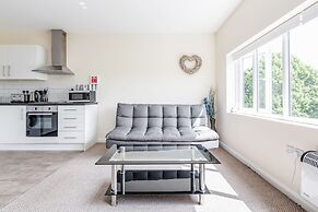 Home to Home Watford Apartment