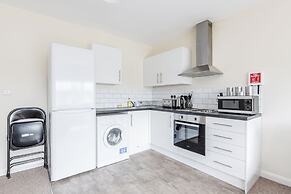 Home to Home Watford Apartment