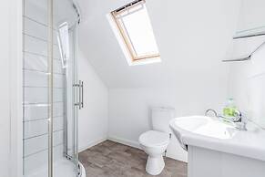 Home to Home Watford Apartment