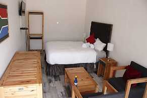 Lawu Le Ngwenya Guest House