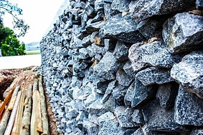 Lawu Le Ngwenya Guest House