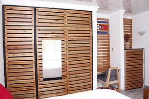 Lawu Le Ngwenya Guest House