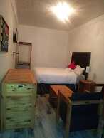 Lawu Le Ngwenya Guest House