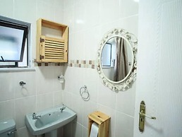 Lawu Le Ngwenya Guest House