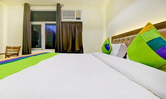 Itsy Hotels Oasis Inn