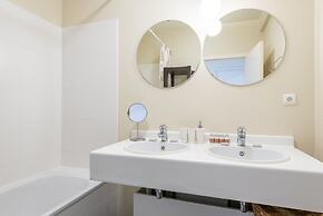 Europea EU Parliament Terrace Residence