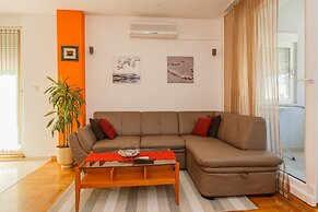 Apartments Zenta
