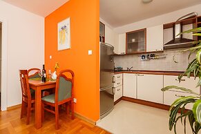 Apartments Zenta