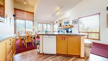 Snowcreek V 999 Mammoth Mountain Views, Private Washer Dryer, Pet-Frie