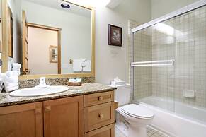 Snowcreek V 999 Mammoth Mountain Views, Private Washer Dryer, Pet-Frie