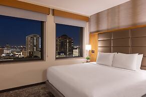 Hyatt Place Houston Downtown