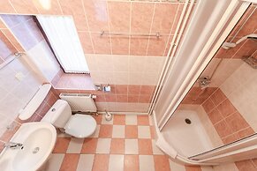 Hotel Perla Jizery