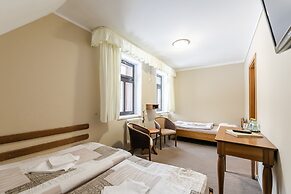 Hotel Perla Jizery