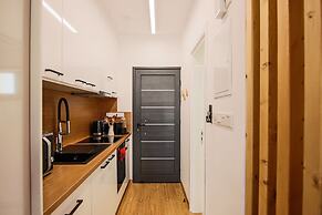 Phaedrus Living: Seaside Luxury Flat Athina 109