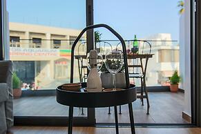 Phaedrus Living: Seaside Luxury Flat Athina 109