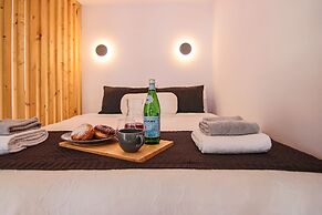 Phaedrus Living: Seaside Luxury Flat Athina 109