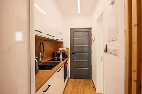 Phaedrus Living: Seaside Luxury Flat Athina 109