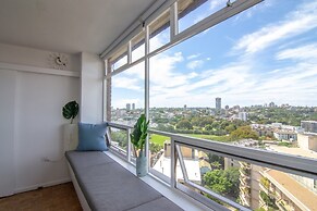Bright 1 Bedroom Studio With Amazing City Views